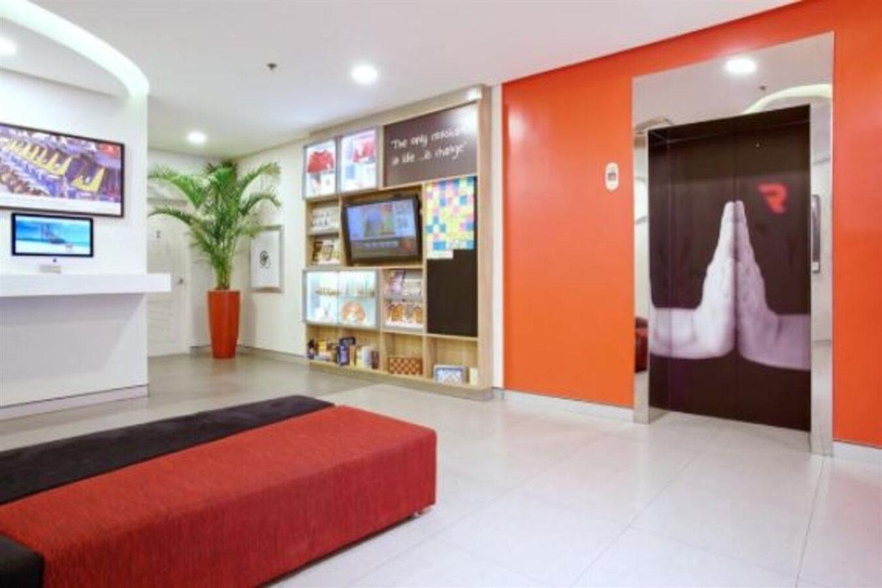 เรด แพลนเนต มะนิลา มากาตี Hotel Makati City ภายนอก รูปภาพ