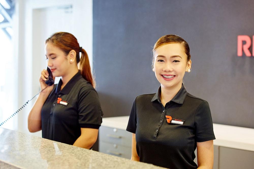 เรด แพลนเนต มะนิลา มากาตี Hotel Makati City ภายนอก รูปภาพ