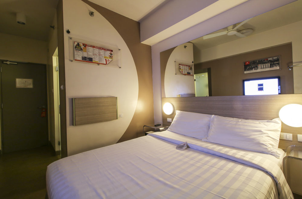 เรด แพลนเนต มะนิลา มากาตี Hotel Makati City ภายนอก รูปภาพ