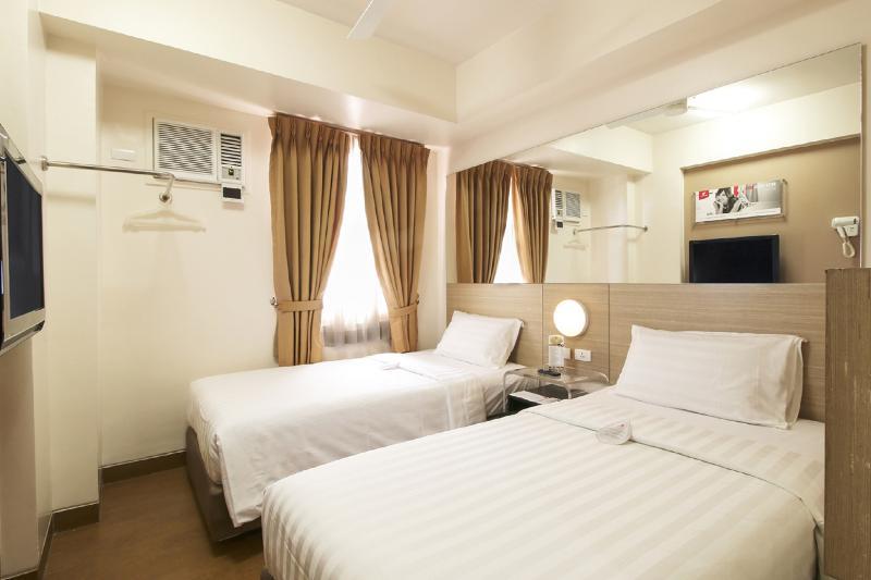 เรด แพลนเนต มะนิลา มากาตี Hotel Makati City ภายนอก รูปภาพ