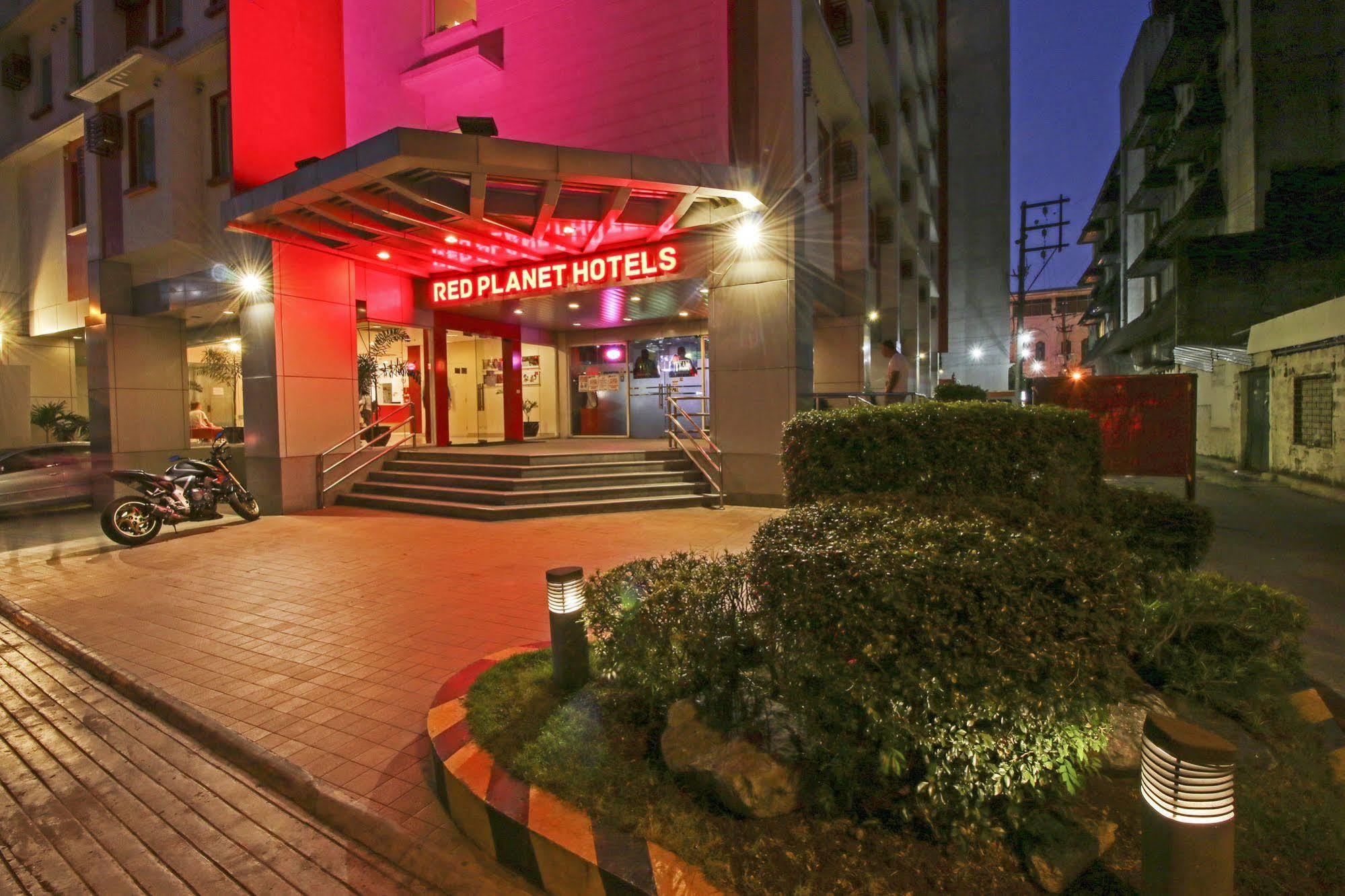 เรด แพลนเนต มะนิลา มากาตี Hotel Makati City ภายนอก รูปภาพ